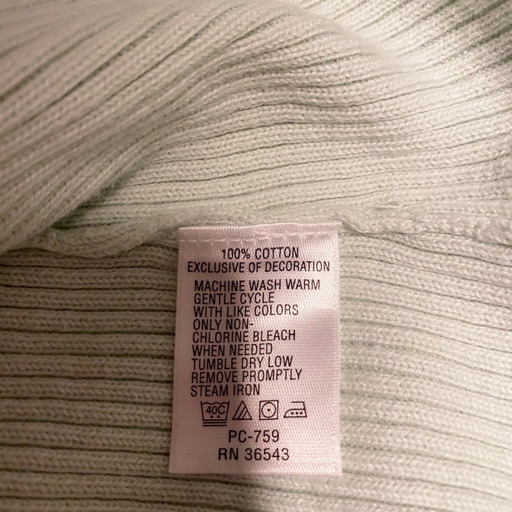 IZOD Ribbed Pastel Sweater - Picture 7 of 7